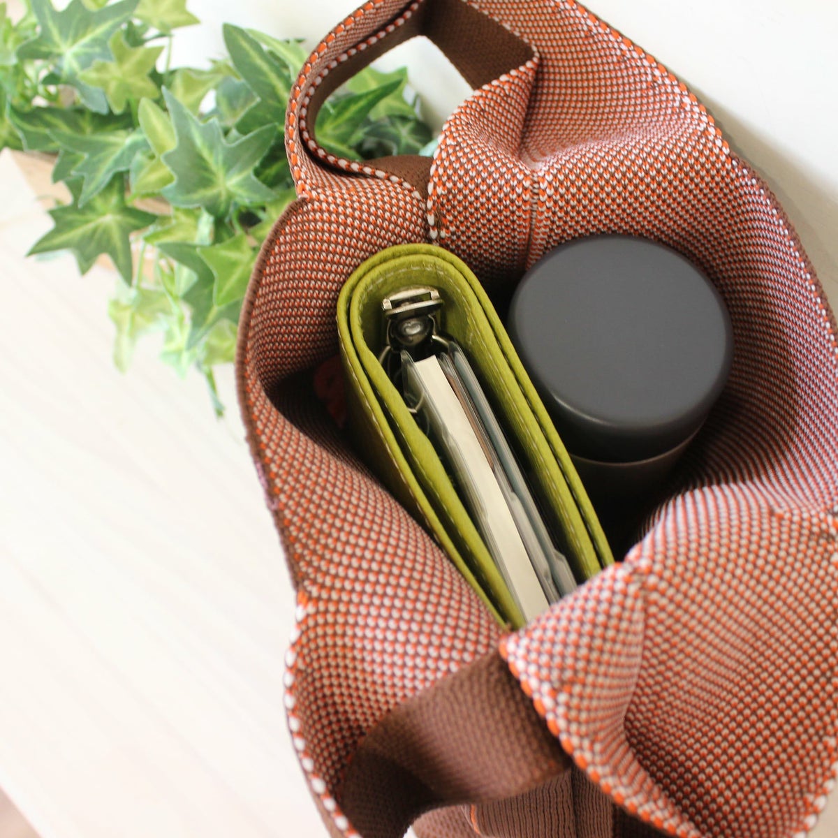 ｵﾝﾗｲﾝ限定 ﾆｯﾄﾊﾞｯｸﾞ ねこ