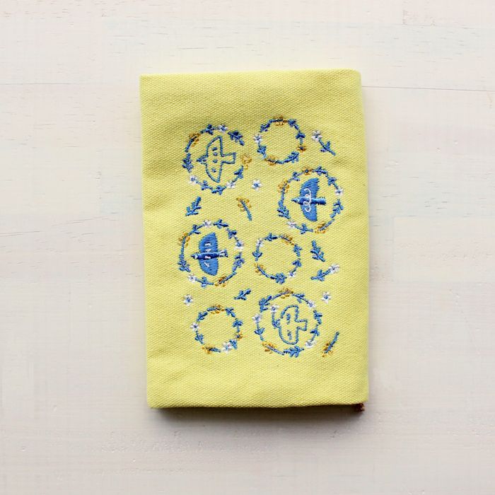 刺繍ﾌﾞｯｸｶﾊﾞｰ 青い鳥 HONTOWATASHI | 古川紙工公式オンラインショップ
