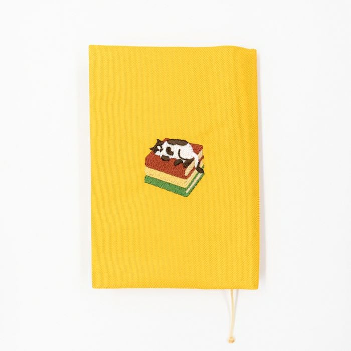 刺繍ﾌﾞｯｸｶﾊﾞｰ 本とねこ HONTOWATASHI | 古川紙工公式オンラインショップ