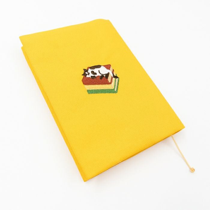 刺繍ﾌﾞｯｸｶﾊﾞｰ 本とねこ HONTOWATASHI | 古川紙工公式オンラインショップ